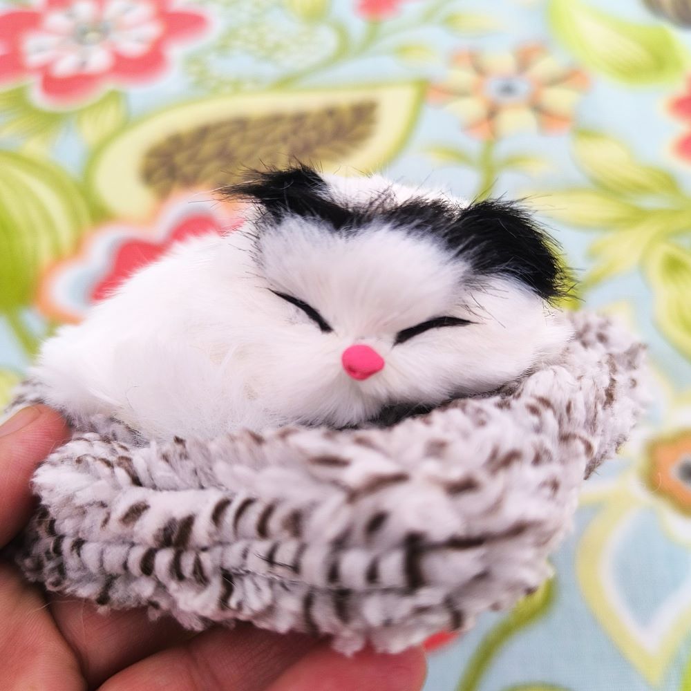 Miniature Sleeping Faux-Fur Kitten Figurine with Shag Bed – Small